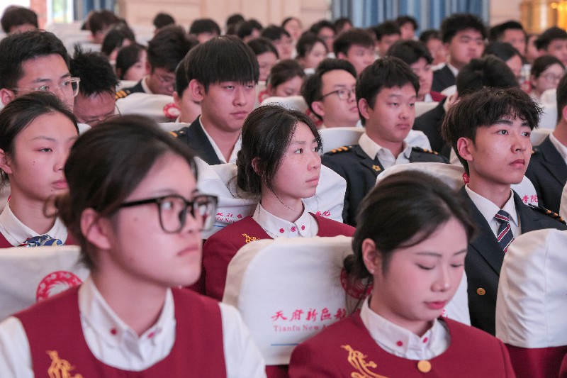 1744534399106804.jpg IL3A7905.jpg