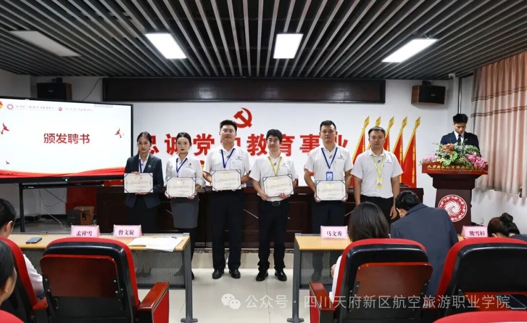 1762158752387716.jpg 24.jpg