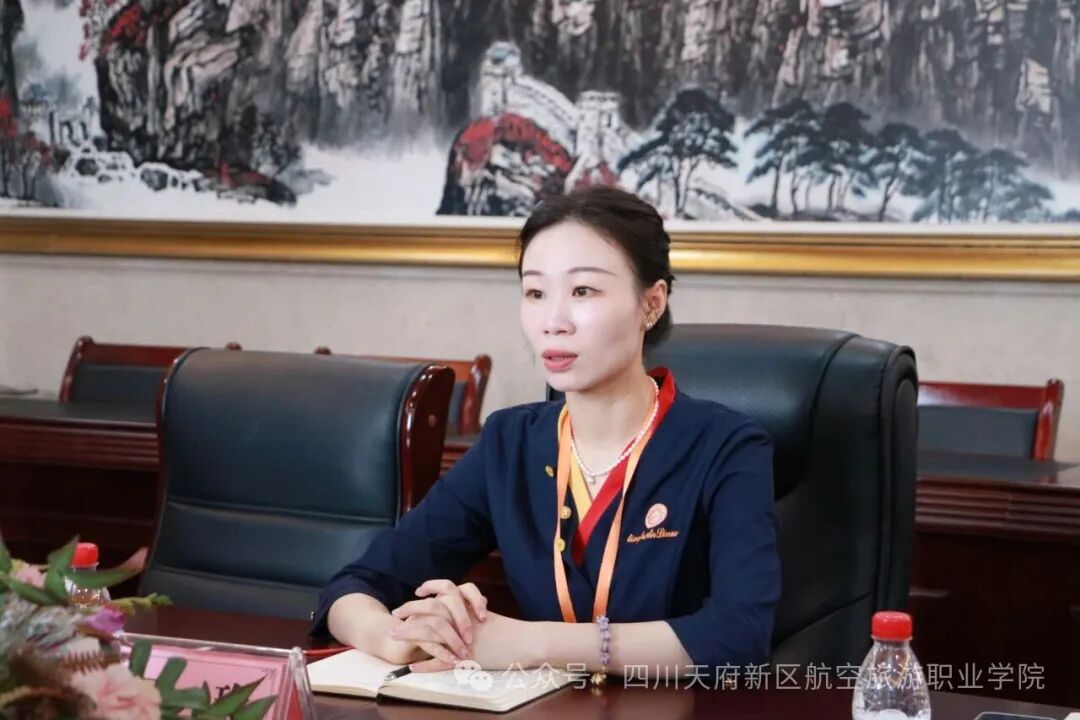 1762161069126784.jpg 42.jpg