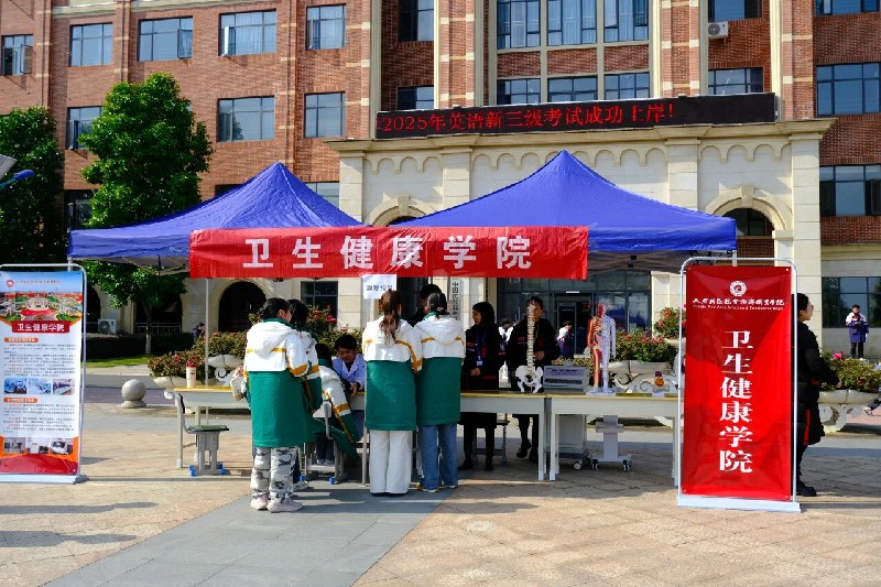 1765470647602445.jpg 微信圖片_2025-12-12_002853_739~1.jpg